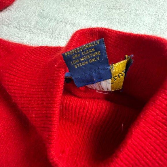 Charter Club Petite Womens Red Mock Neck Cashmere Sweater Size P/P Pullover Cozy - Picture 4 of 8